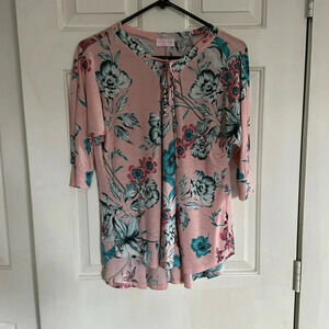 Pink Lily Pink Floral top size small
